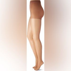 Hanes curvy shaper sheer nude pantyhose control panel top reinforced toes Large?